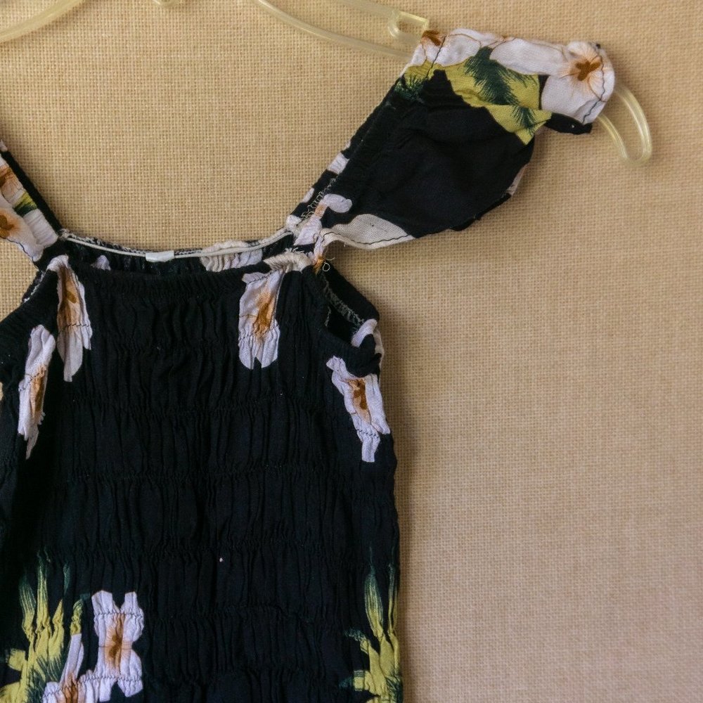 Floral Print Ruffled Flowy Dress - Picture 2 of 5